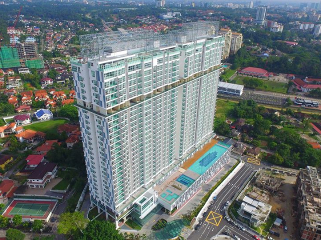 paragon residence @ straits view Photo 2