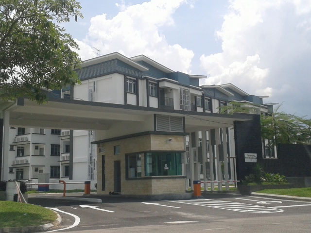 pines residence, gelang patah  Photo 12