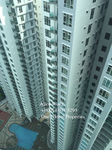 m condominium @ larkin Photo 10