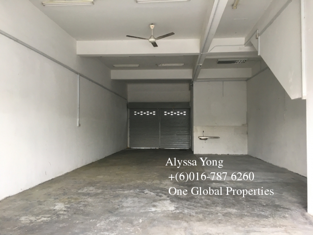 setia tropika - ground floor shop Photo 4